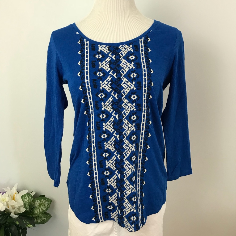 Lucky Brand Blue Long Sleeve Embroidered T…